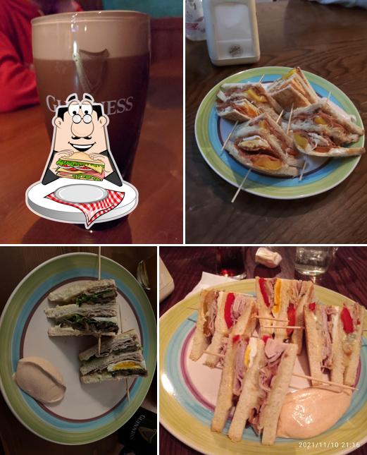 Club sandwich al Old George Irish Pub