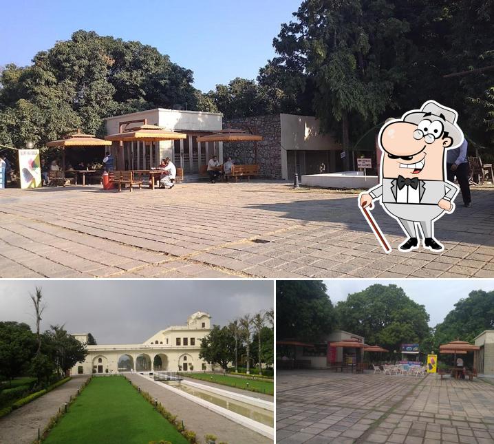 Check out how Fast Food Court Pinjore Garden looks outside