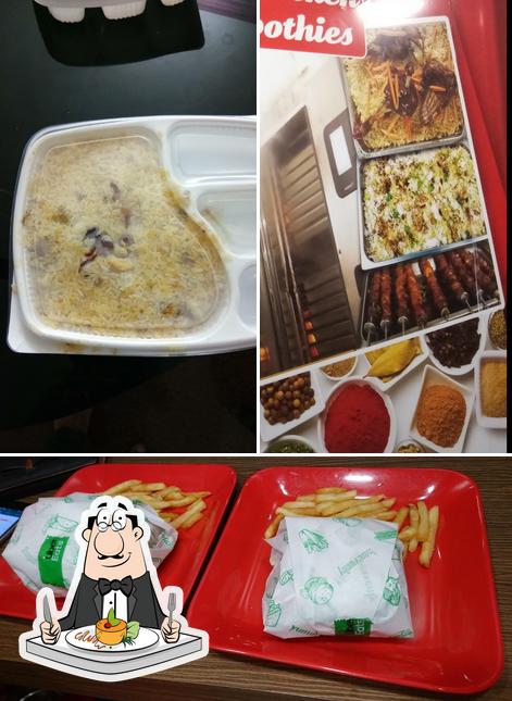 Food at RICHIES FRIED CHICKEN & SMOOTHIES