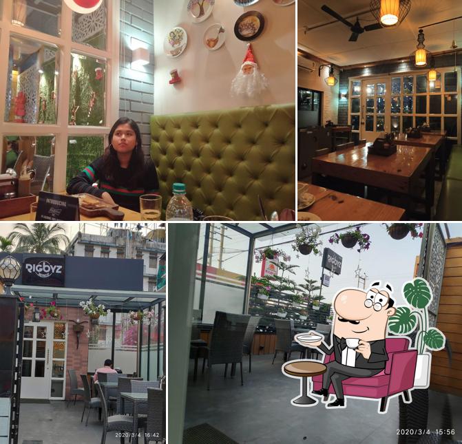 The interior of Rigbyz Bistro 27