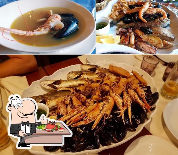 Ordina la cucina di mare a Restoran Cicibela