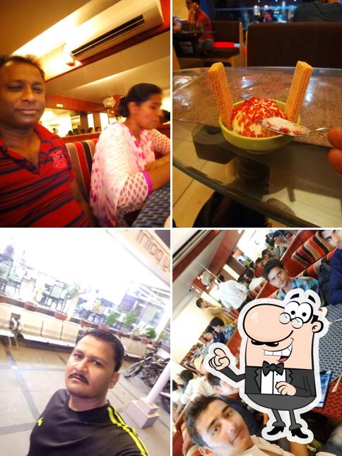 Check out how Dawat Restaurant looks inside