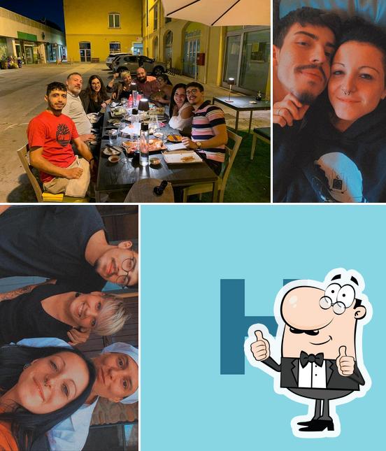 Vedi la foto di Hosteria Miramonti