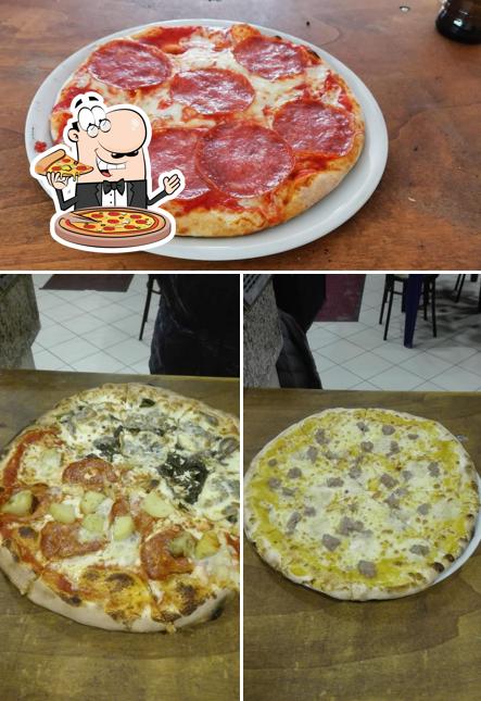 Prenditi una pizza a Pizzeria & Stuzzicheria da Palma Prenditi una pizza a Pizzeria & Stuzzicheria da Palma