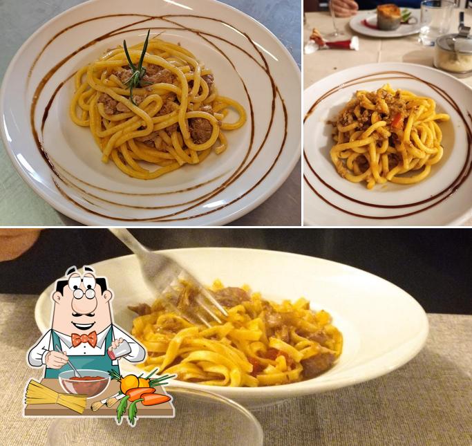 Spaghetti alla bolognese al L'Isola Che Non C'è