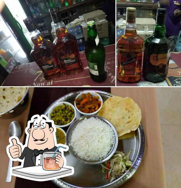 Hungry lips bar and Restaurant