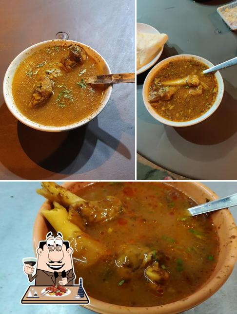 Order meat dishes at Jagdish Kharore Wala