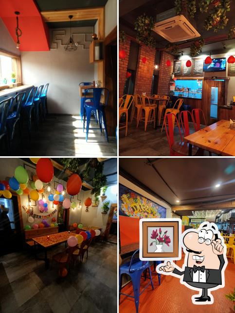 Cafe Tree House cafe restaurant raipur