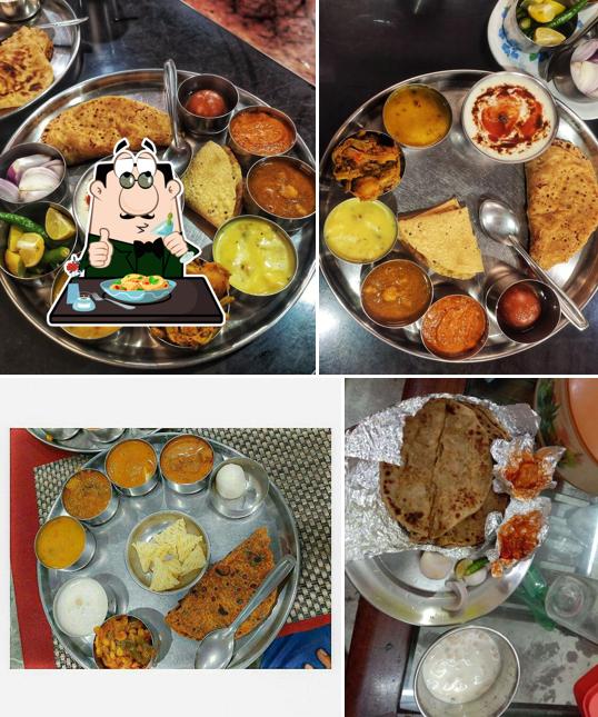 Meals at The Original Marwadi Bhojnalay