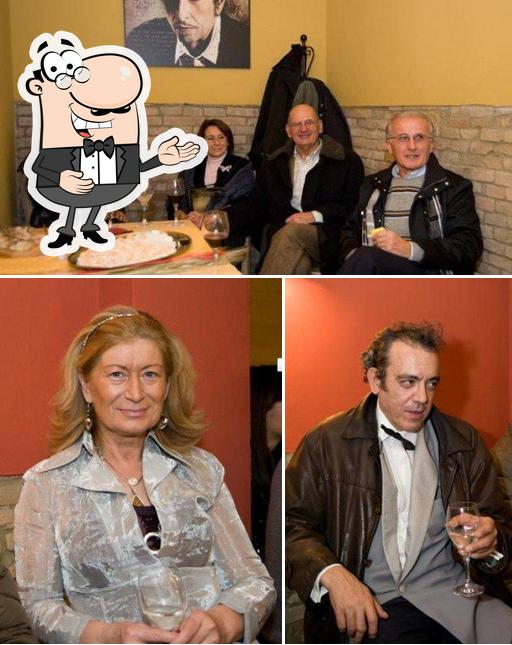 Guarda la immagine di Dalla Via Emilia al West
