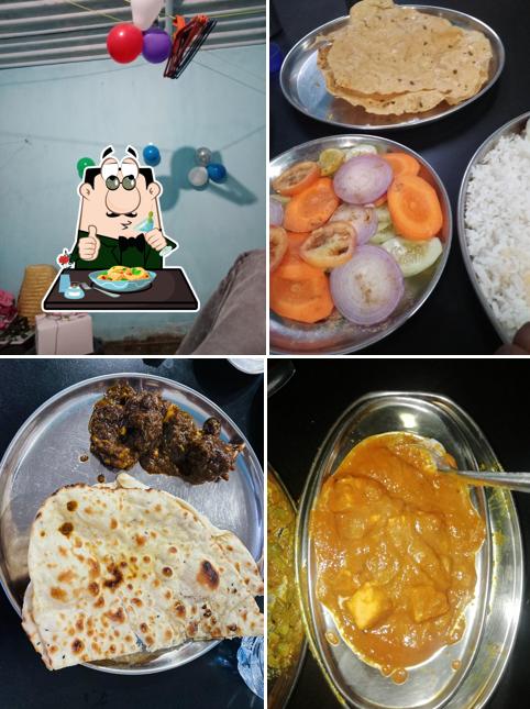 Food at Madan Dhaba Bhojnalaya