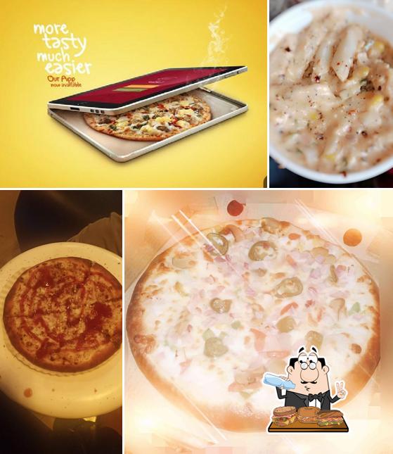 Lobster roll sandwich at Pizza Shopee