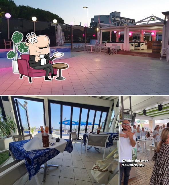 Siediti a un tavolo di Chalet del Mare