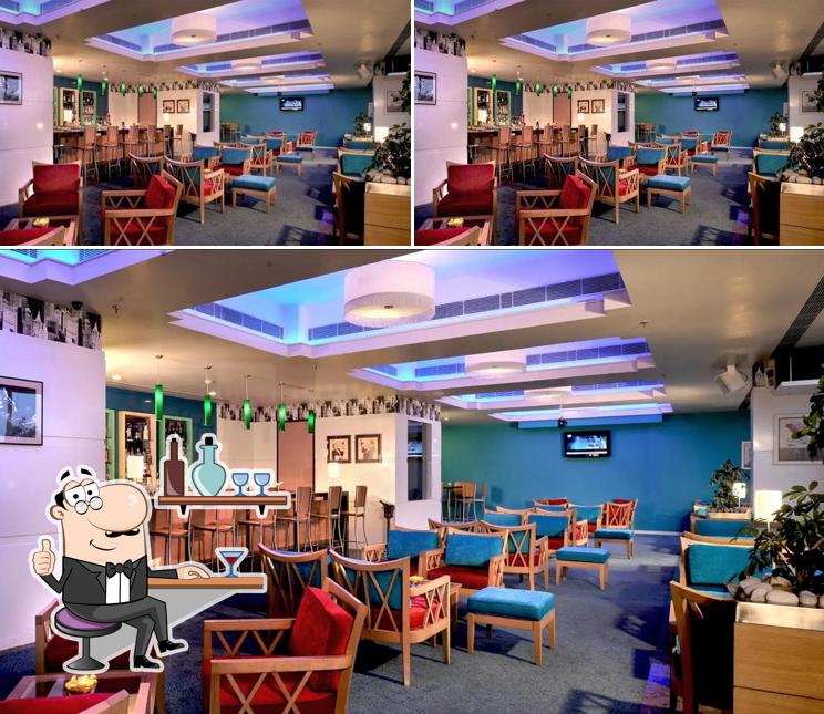 The interior of Chill - Hometel Chandigarh