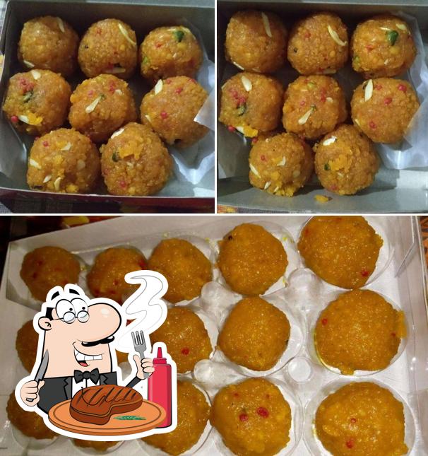 Pick meat dishes at Tewari Confectioners