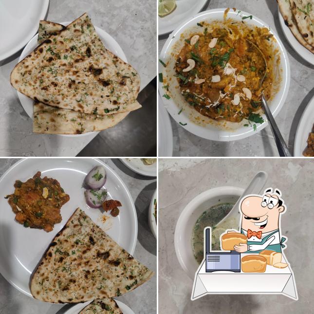 Garlic bread at Sumangal Garden Restaurant