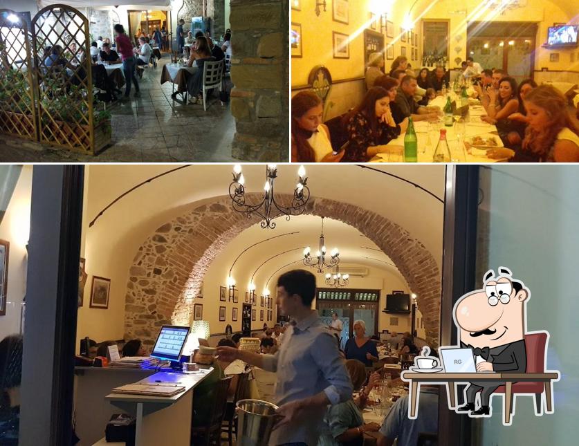 Gli interni di Trattoria Di Giannino Cesarino