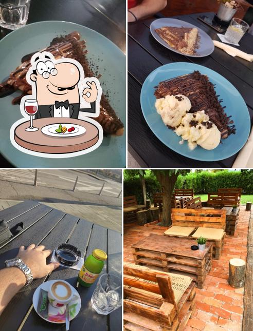 Tra le varie cose da Garden Caffe si possono trovare la cibo e interni