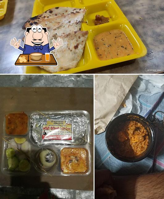 Food at Maajhi Family Restaurant