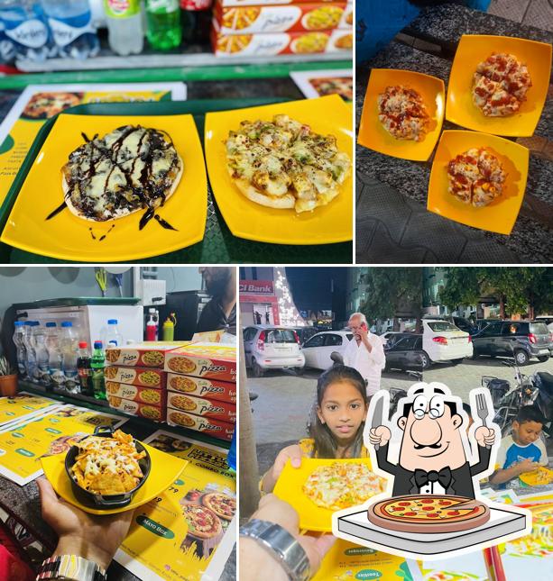Get pizza at 11 to 11, Little pizzas