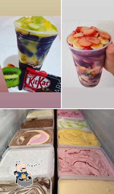 Salada de frutas em Viva açaíteria