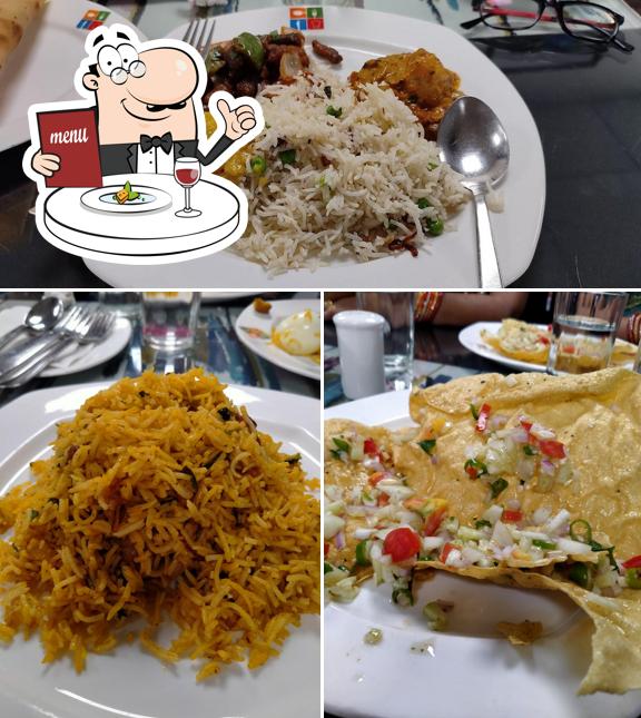 Food at Squares Hotel Spectrum