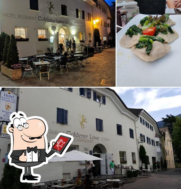Gli esterni di Albergo Leon d'Oro