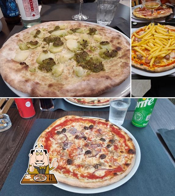 Ordina tra le molte varianti di pizza