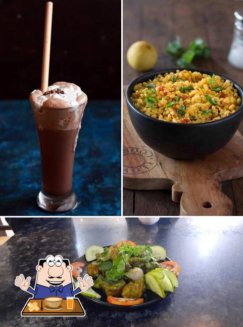 Food at Mother's Kitchen (Family Restaurant )