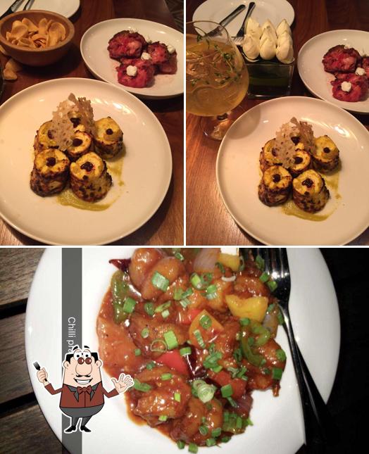 Food at Chidyaghar Bar - Roseate House