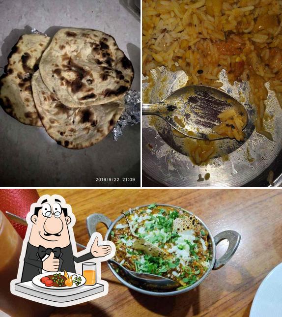 Food at Punjabi Rasoi Vadodara