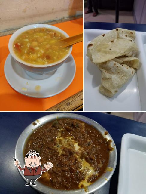 Food at Chawla's Chicken Treat