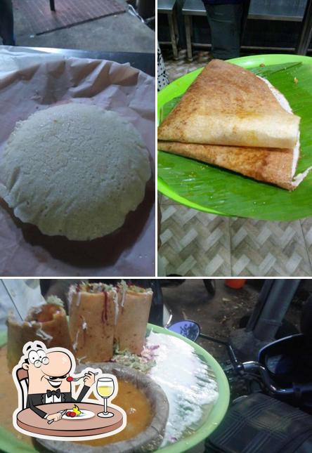 Food at Kannappa Thattu Idly