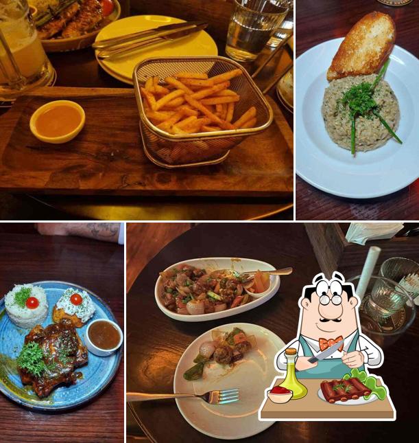 Baby back ribs at Reflex