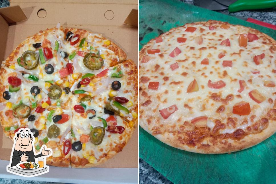 Food at Saini Pizza Point