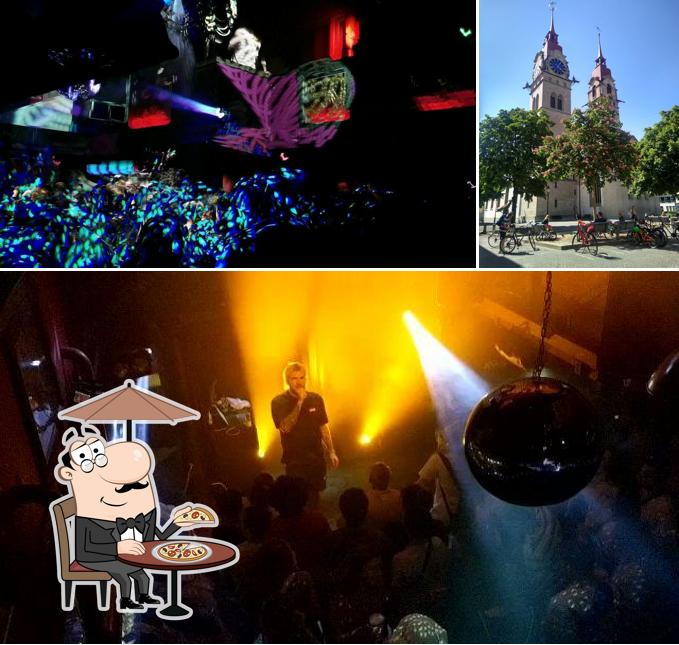 Curiosa tra la parte esterna di Albani Winterthur