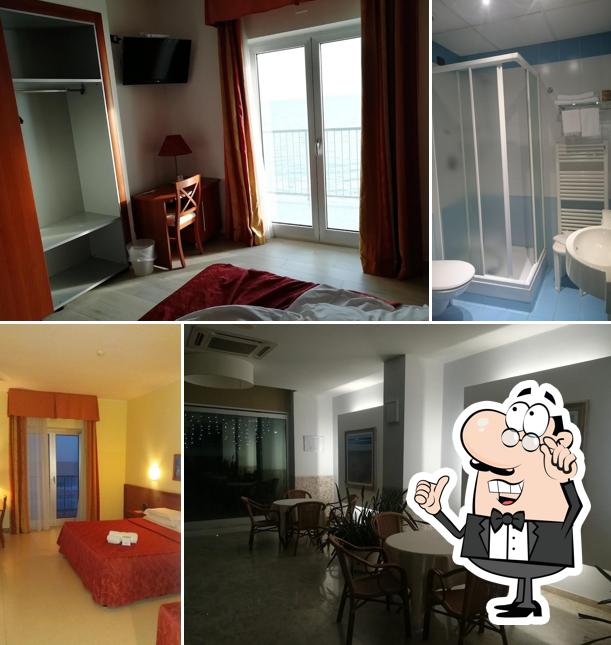 Dai un'occhiata agli interni di Hermitage Hotel