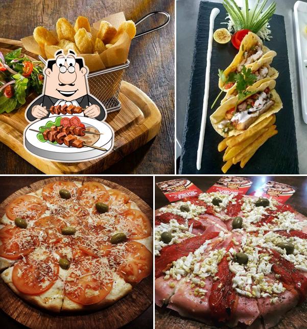 Meals at Pizza Garam Basti