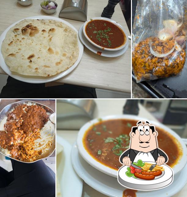 Meals at Vadhiv Akkha Masoor