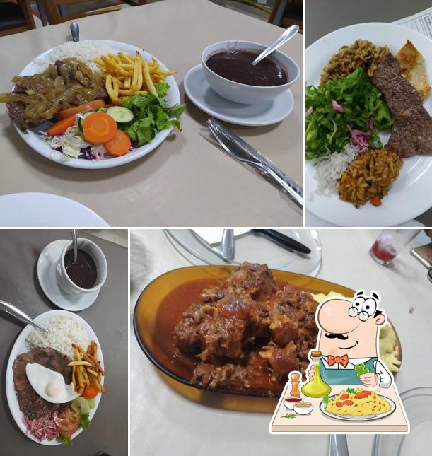 Comida em Ernesto's Restaurante