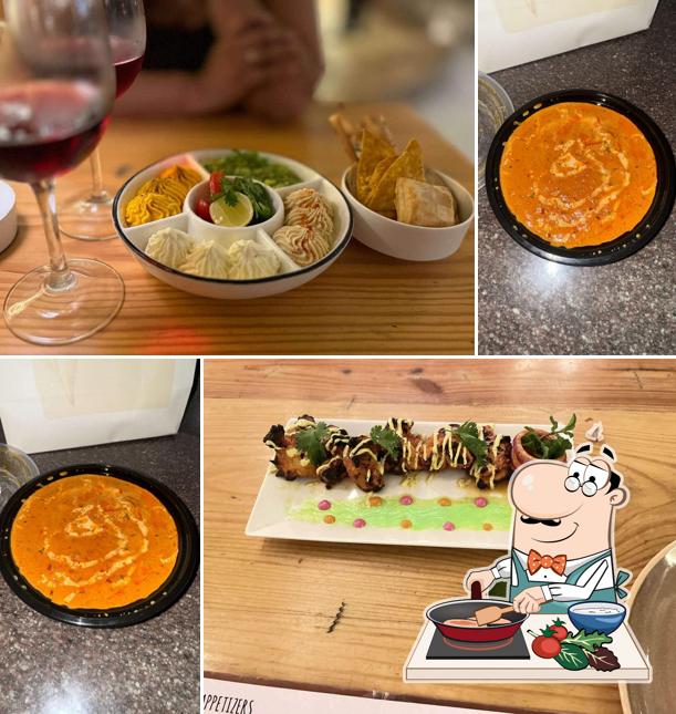 Chicken curry at KOA - Cafe & Bar (Thane)