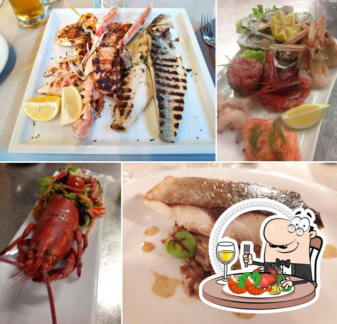 Prenditi la cucina di mare a Taverna Mediterranea