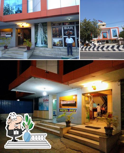 The exterior of Hotel SKV Island Bar