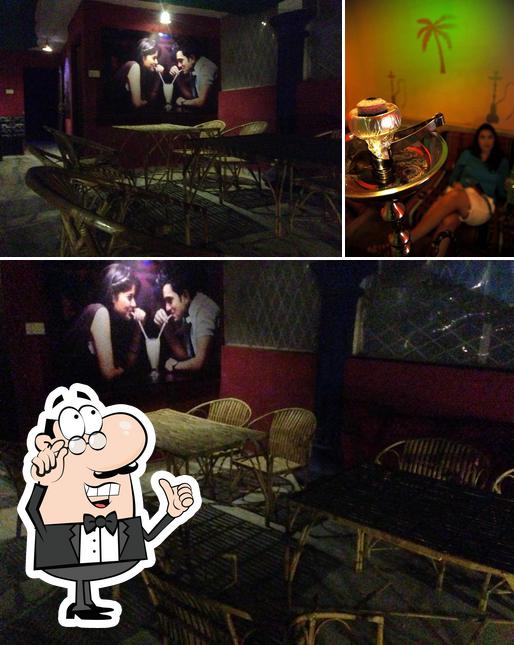 The interior of B & B café