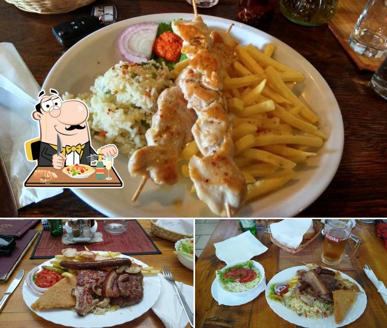 Platti al Pizzeria Ankora