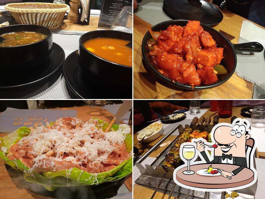 Meals at TEN 11 Lounge