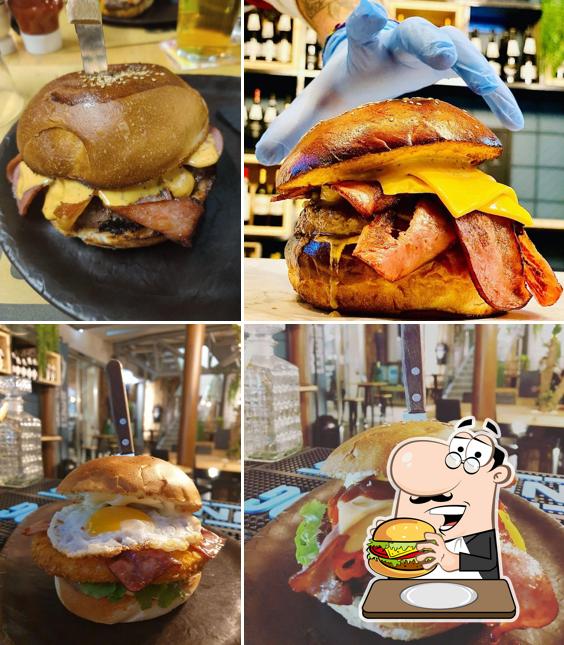 Prova un hamburger a Jungle In Town