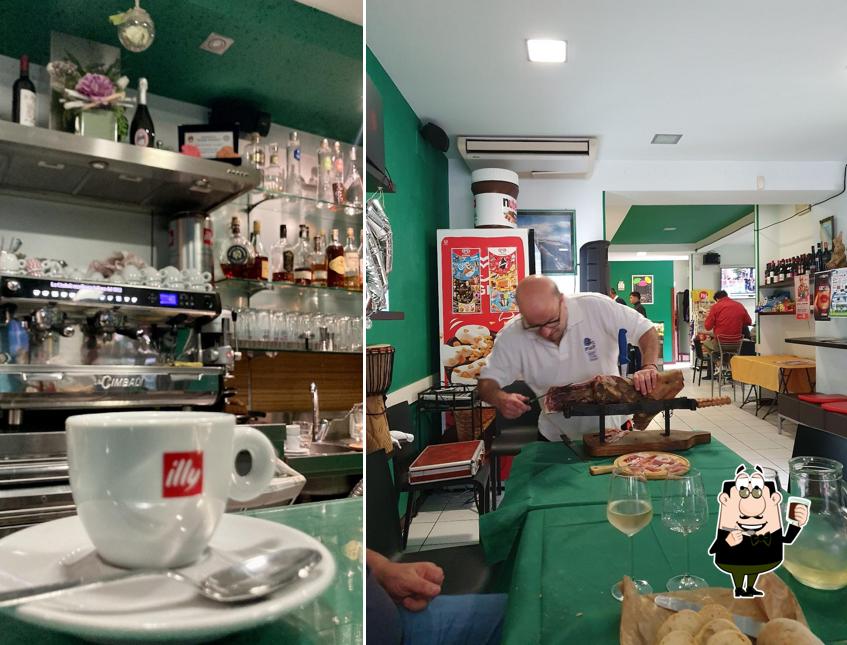 Goditi qualcosa da bere a I stravizi del Regul