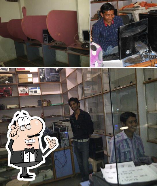 The interior of Nice Cyber Cafe
