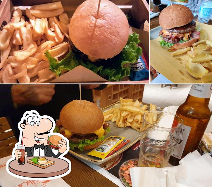 Ordina un hamburger a Pollicino - Ristorante per Famiglie a Cavernago